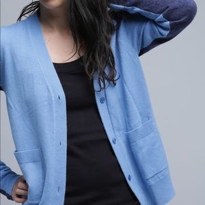 CHLOE NWT Two Tone Blue Cardigan S